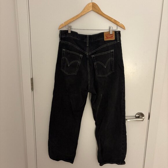 Levi’s ribcage straight black ankle jeans - Picture 2 of 2